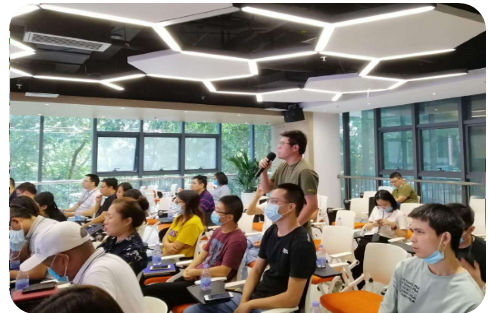 888���ŵ�����Ϸ(�й���)���޹�˾����